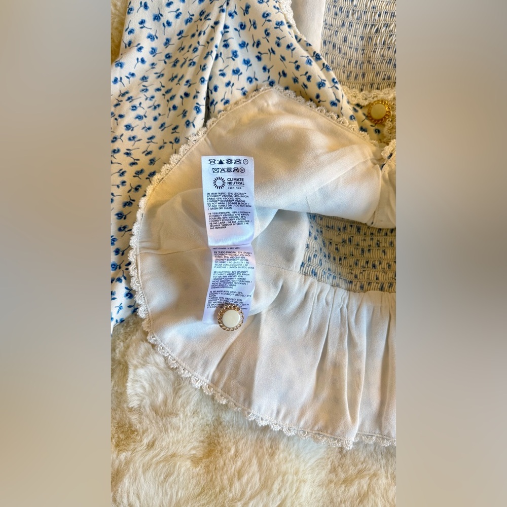 Reformation Cream Floral Button-Front Blouse with Blue Print - Picture 14 of 16